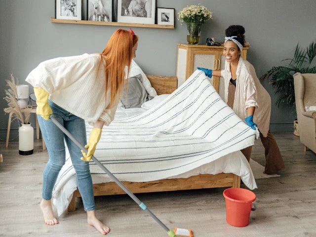 How to Deep Clean Your Mattress at Home