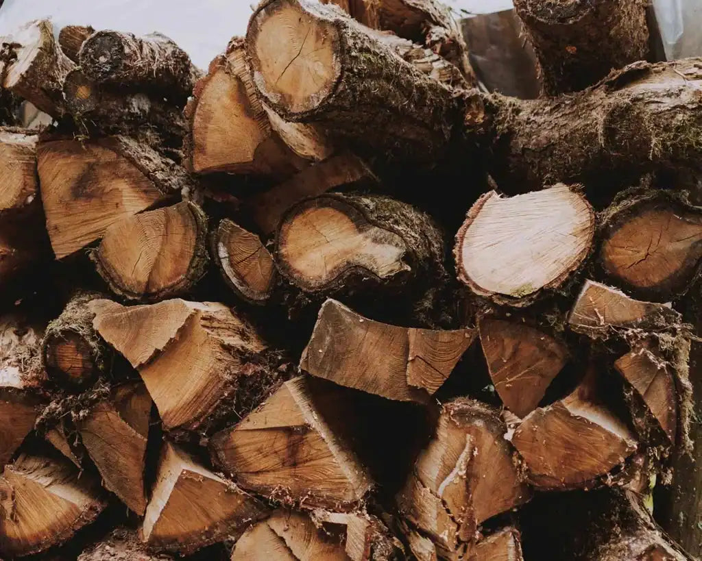 
                    Made with Sustainably-Sourced Wood  
                  